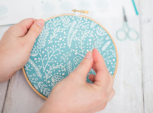 Frosty Foliage Embroidery Kit - Embroidery Kits - ohsewbootiful