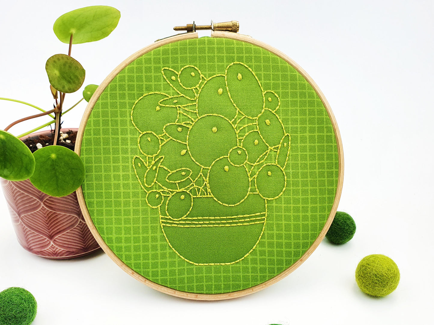 Chinese Money Plant Houseplant Embroidery Fabric Pack - 40% OFF - Fabric Packs - ohsewbootiful