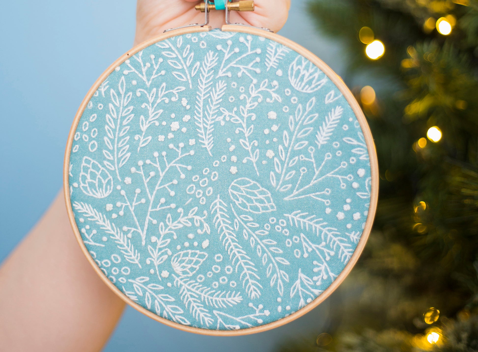 Frosty Foliage Embroidery Kit - Embroidery Kits - ohsewbootiful