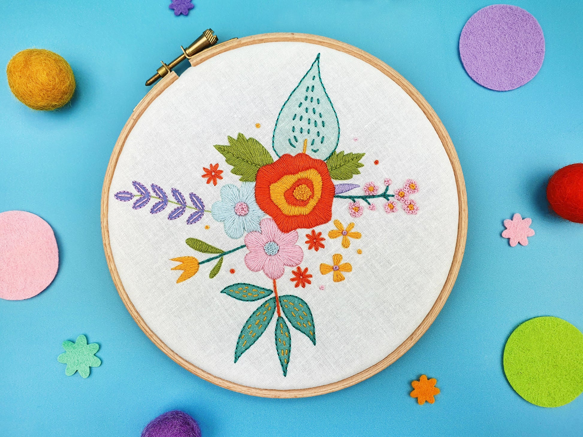 Spring Floral Bloom Embroidery Kit - Embroidery Kits - ohsewbootiful