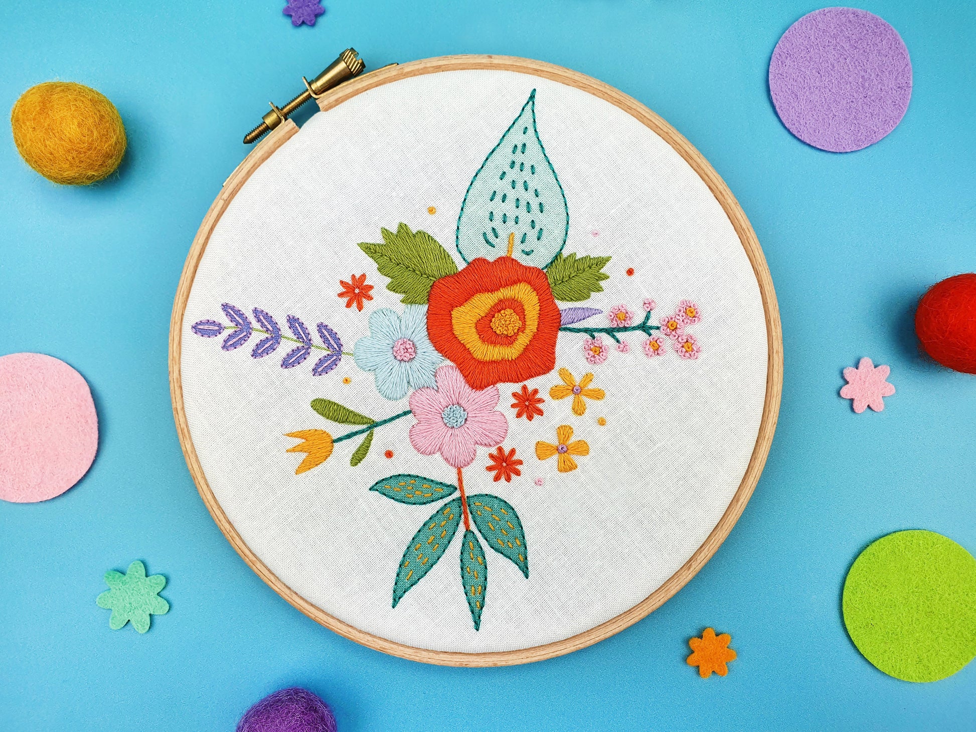 Spring Flowers Embroidery PDF Pattern -  - ohsewbootiful