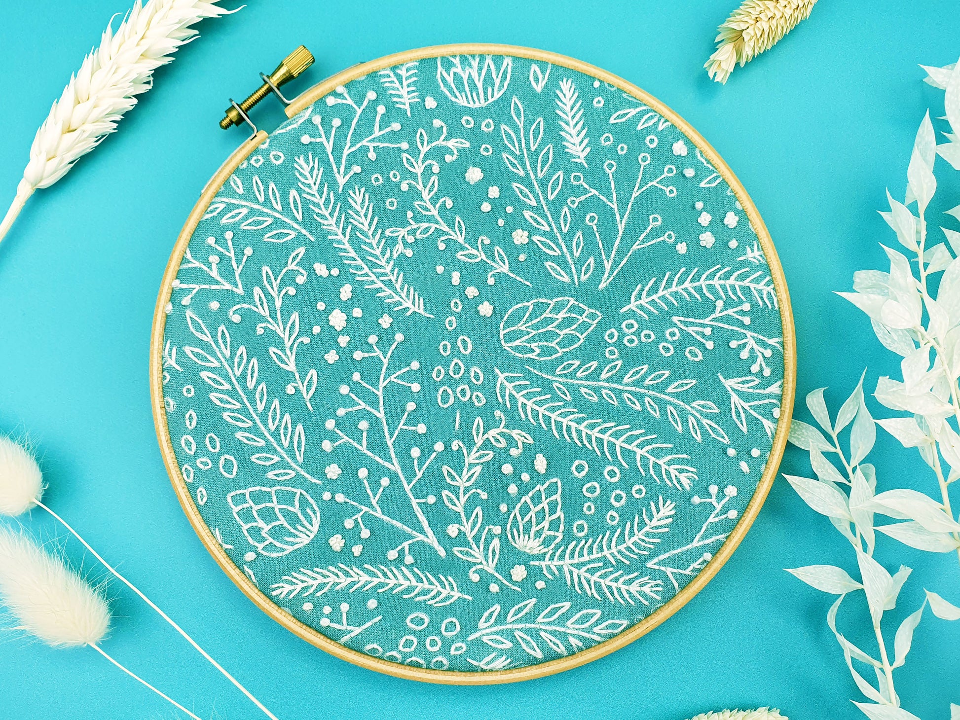 Frosty Foliage Embroidery Kit - Embroidery Kits - ohsewbootiful
