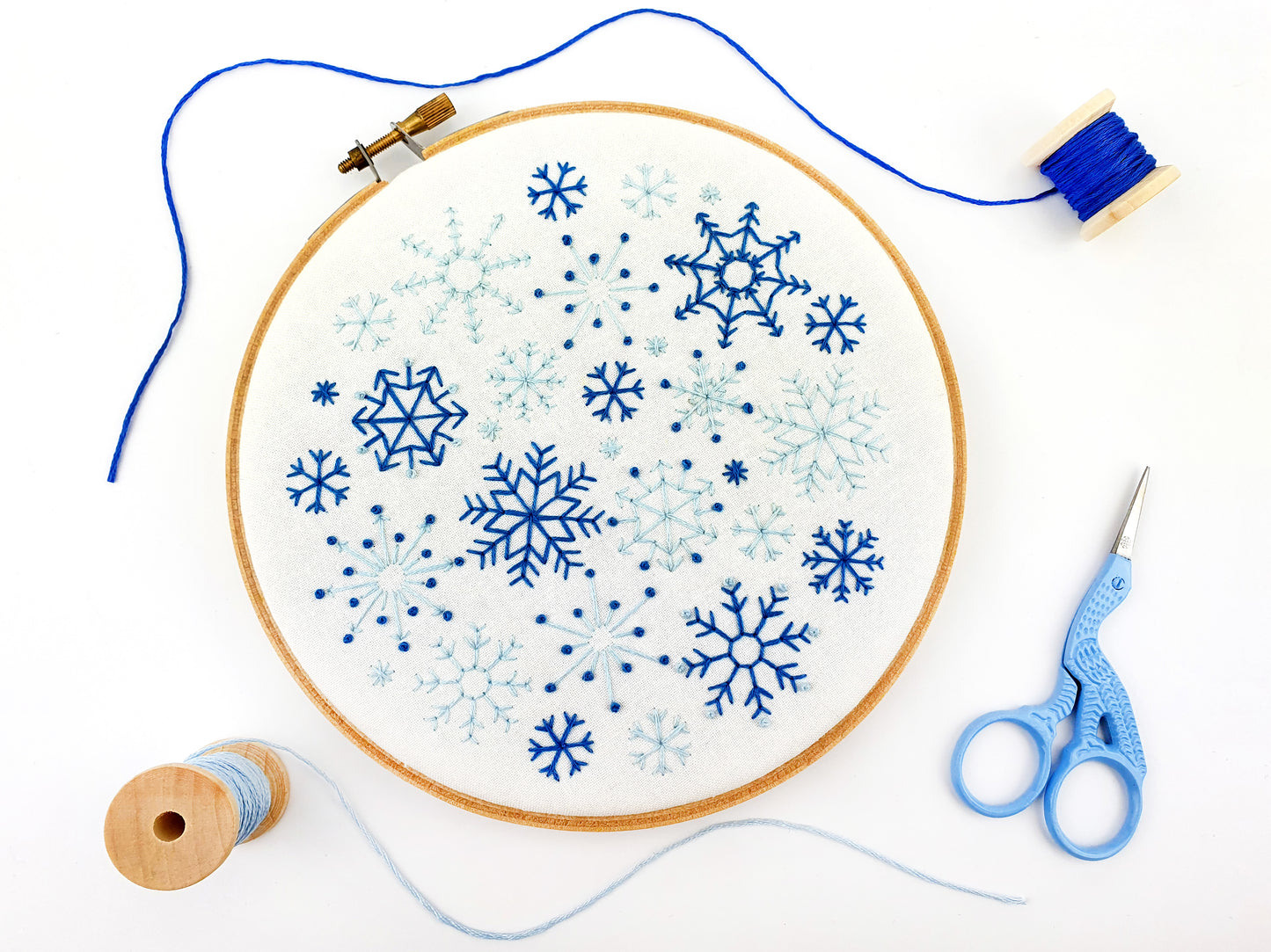 Snowflakes Embroidery Kit, Christmas Craft Kit - Embroidery Kits - ohsewbootiful